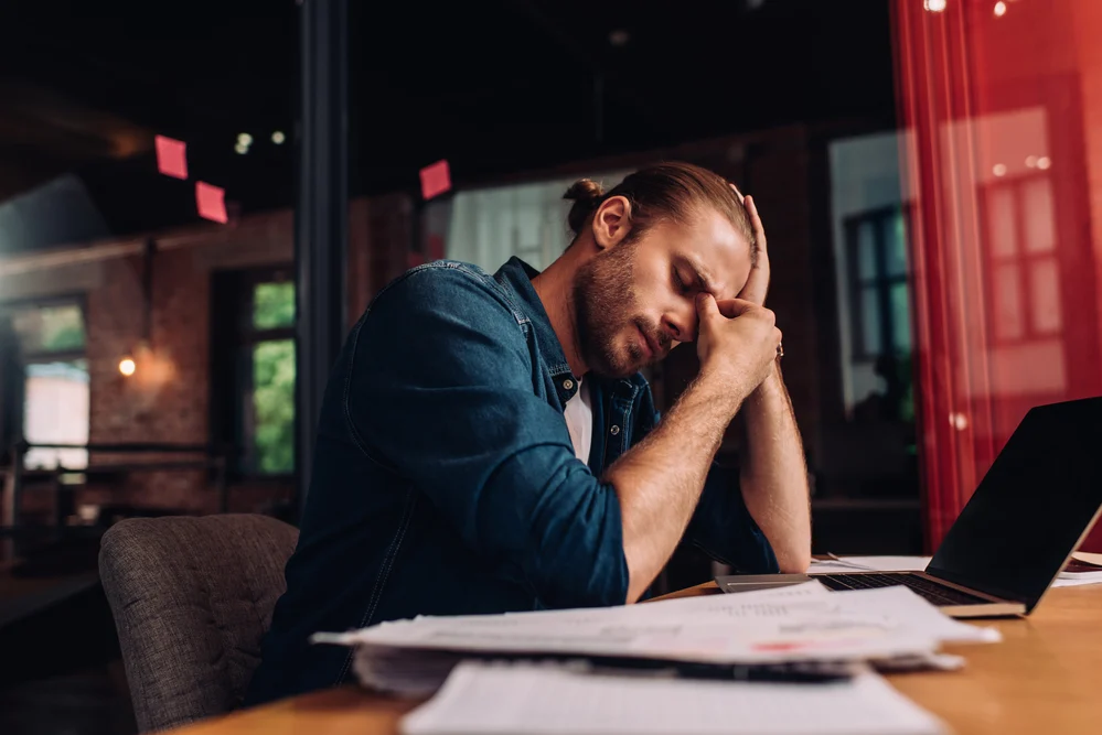 Top Drug Rehab Website Design Mistakes To Avoid 17 an image representing the impact of common website design problems on medical treatment access and patient support